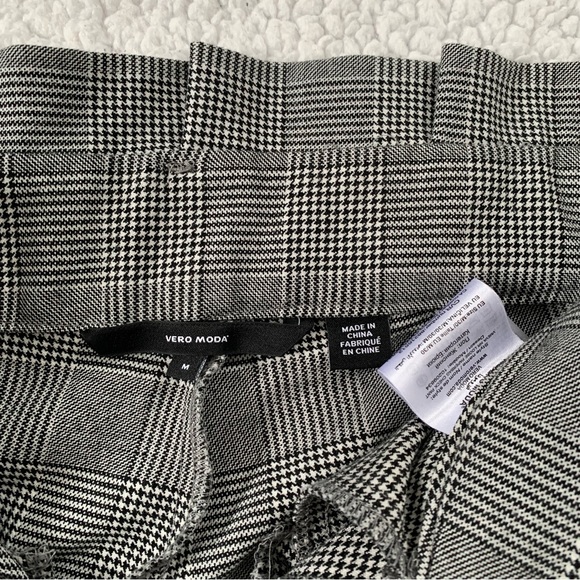 Vero Moda Paperbag Plaid Pants - Picture 8 of 11